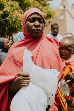 Cum împărți responsabilitățile între parteneri și copii