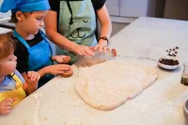 Cum trecem copilul de la mâncare pasată la solidă fără traume
