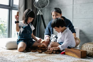 Parenting pozitiv: ce implică Strategia Națională 2024–2030