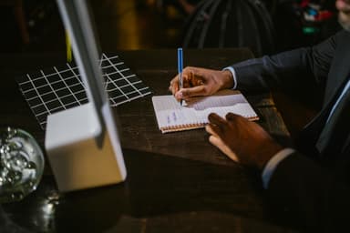 Cum stă lumea: ce învățăm de la conferința 'Părinte în România 2025'