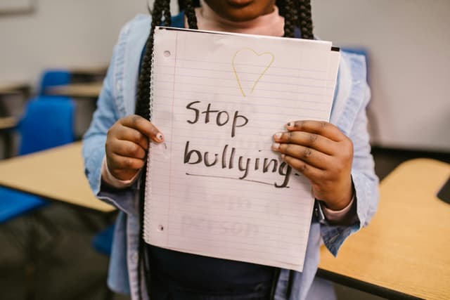 Cum recunoști semnele de bullying la școalăMeniuri de toamnă sănătoase pentru copii pretențioși