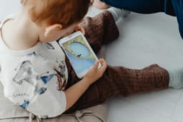 Ghidul părintelui digital: ce aplicații pot ajuta copiii